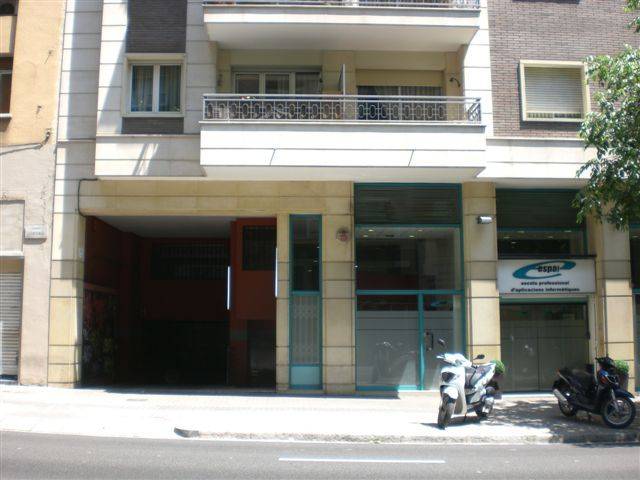 Garaje en Alquiler en  CALLE ENTENÇA, 178 en La Nova Esquerra de l'Eixample