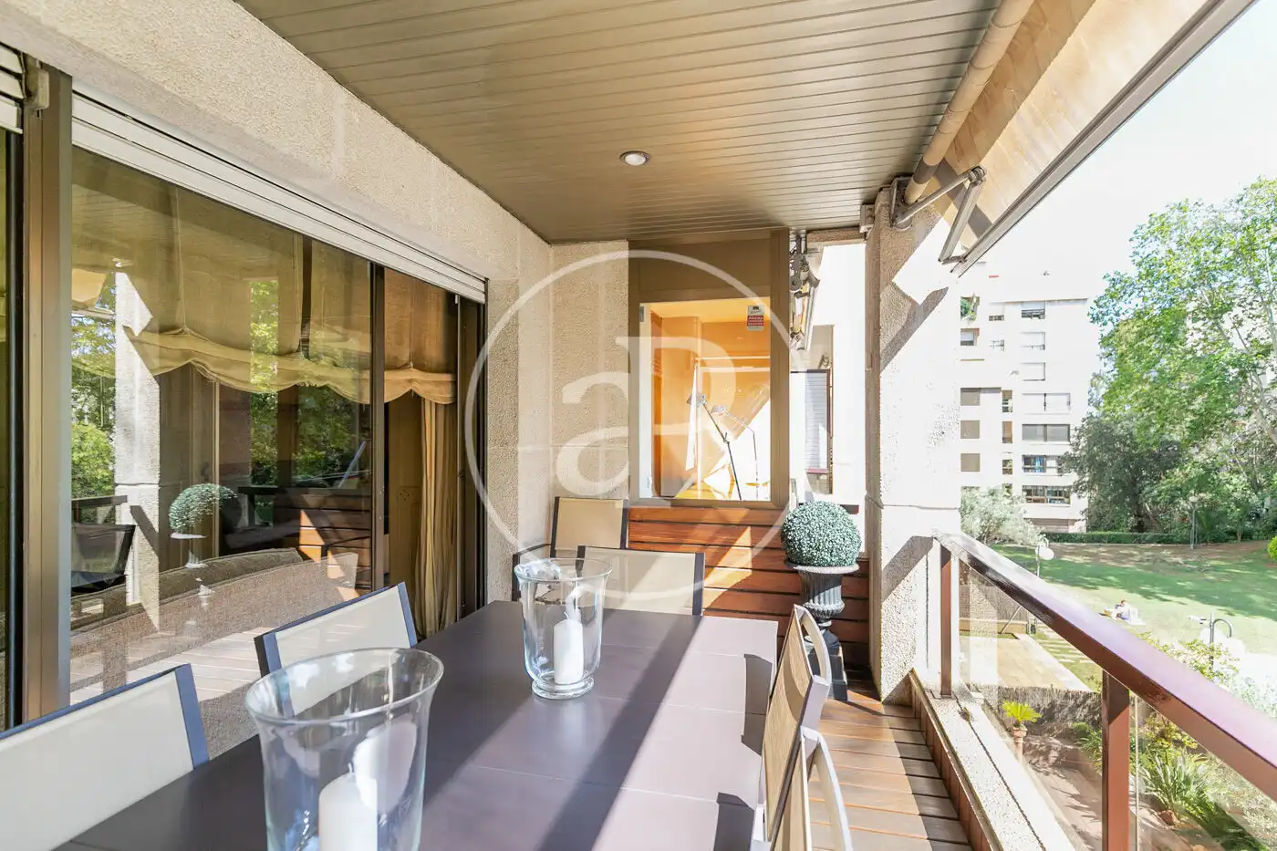 Terraza de Piso en venta en Barcelona con Aire acondicionado, Calefacción y Jardín privado