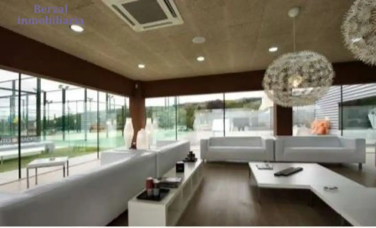 Sala de estar de Casa o chalet en venta en  Logroño con Aire acondicionado, Calefacción y Jardín privado
