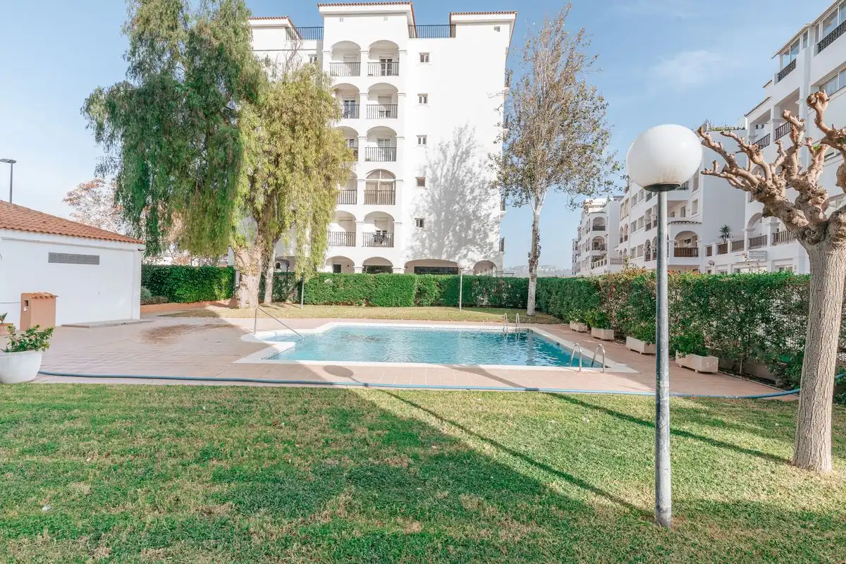 Piscina de Pis en venda en Eivissa amb Aire condicionat, Calefacció i Terrassa