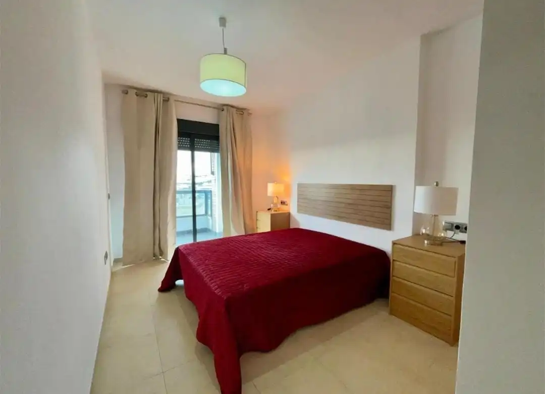 Schlafzimmer von Wohnung zum Verkauf in Roquetas de Mar mit Klimaanlage, Heizung und Terrasse