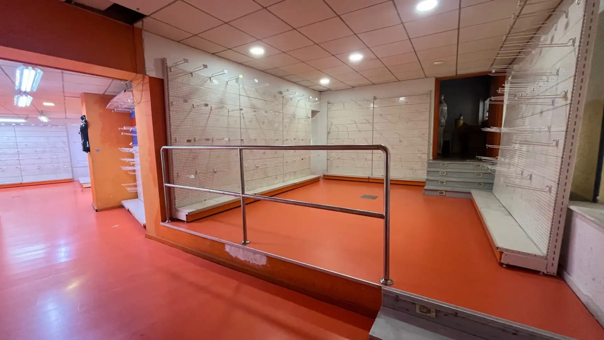 Local comercial en venta en PINTOR FORTUNY 6, imagen 8