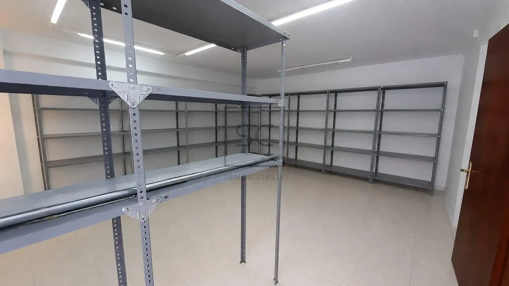 Local comercial en venta en Calle del Ejército Español, imagen 3