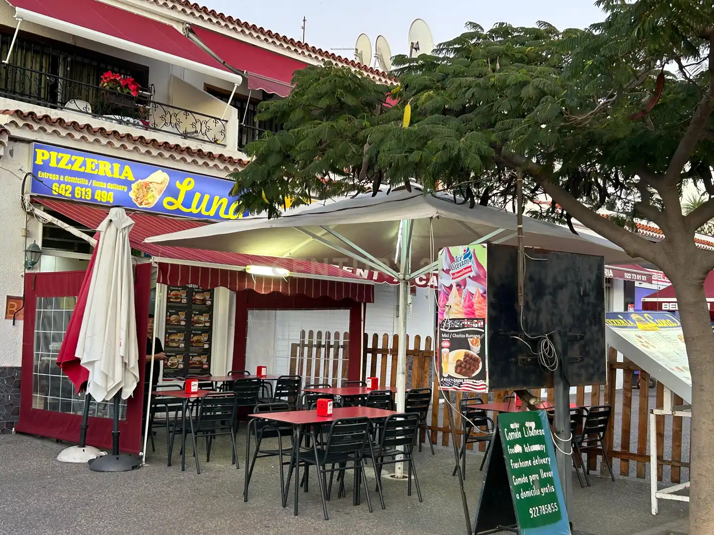Local comercial en traspaso en AV JOSE ANTONIO TAVIO 13 UR TREBOLARONA (COSTA SILENCIO) (S.C. TENERIFE)