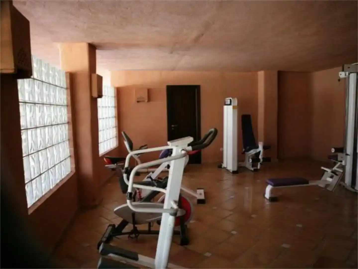 Piso de alquiler en Marbella con Aire acondicionado, Piscina y Amueblado