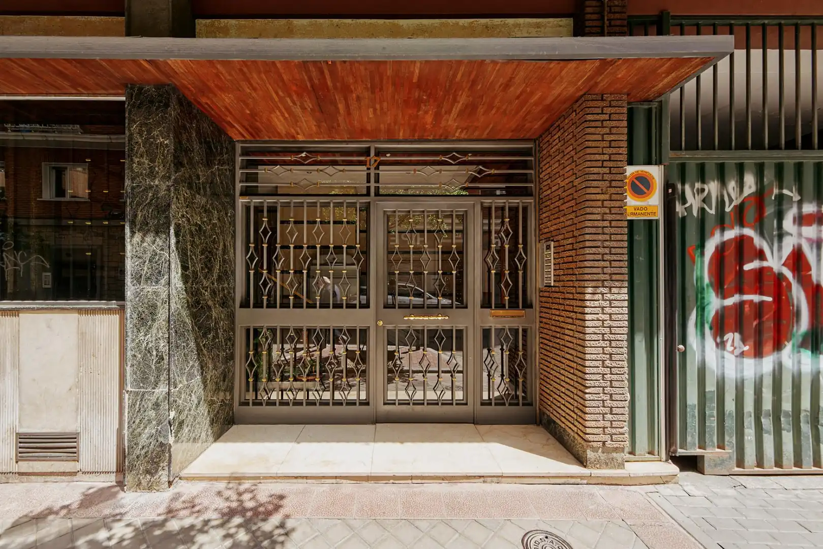 Flat with terrace for sale in Calle Naciones 17, imagen 15