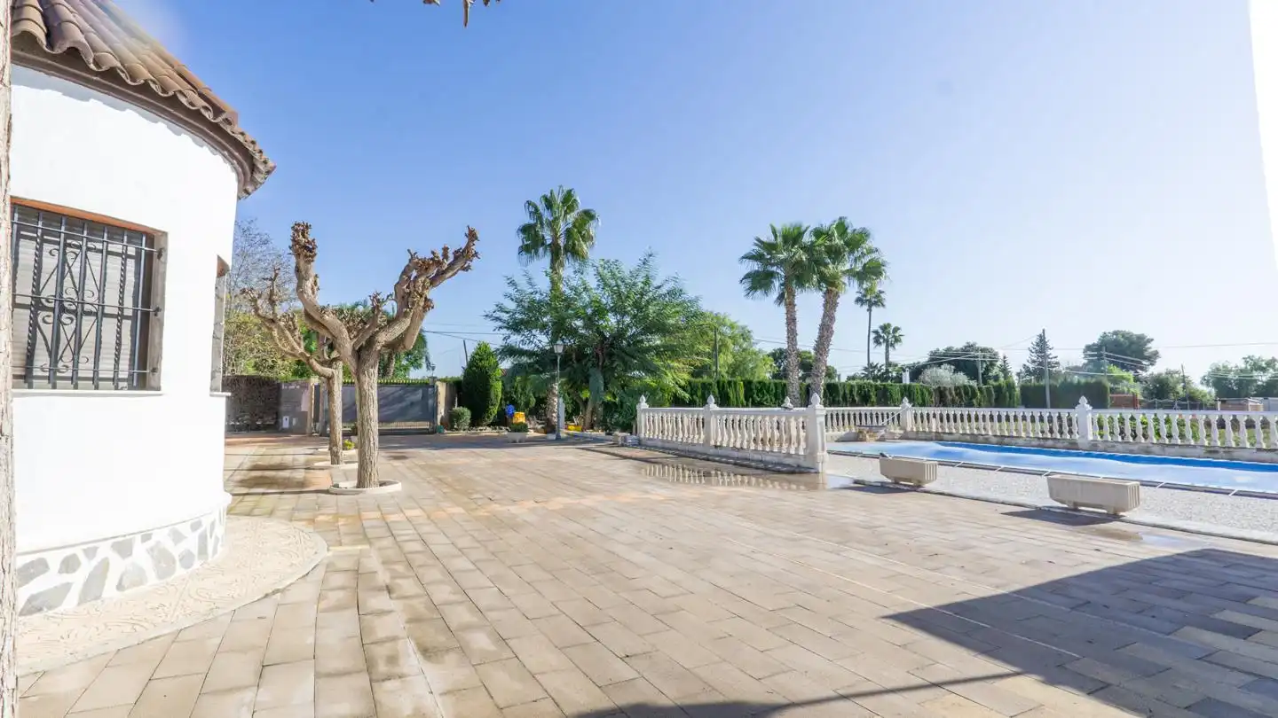 Jardín de Casa o chalet en venta en Crevillent con Aire acondicionado, Jardín privado y Terraza