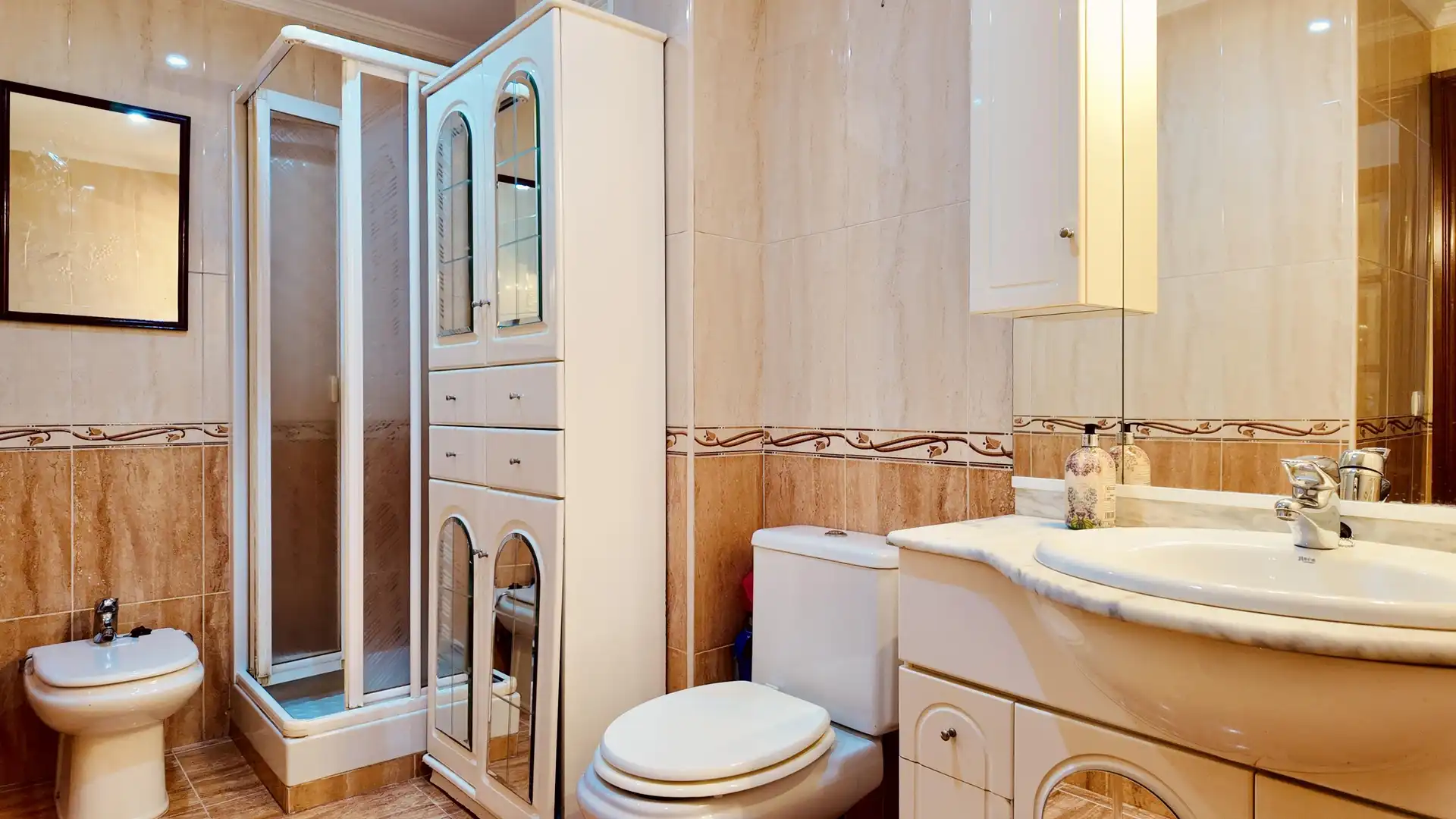 Baño de Apartamento en venta en Málaga