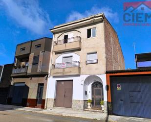 Exterior view of Building for sale in Miajadas