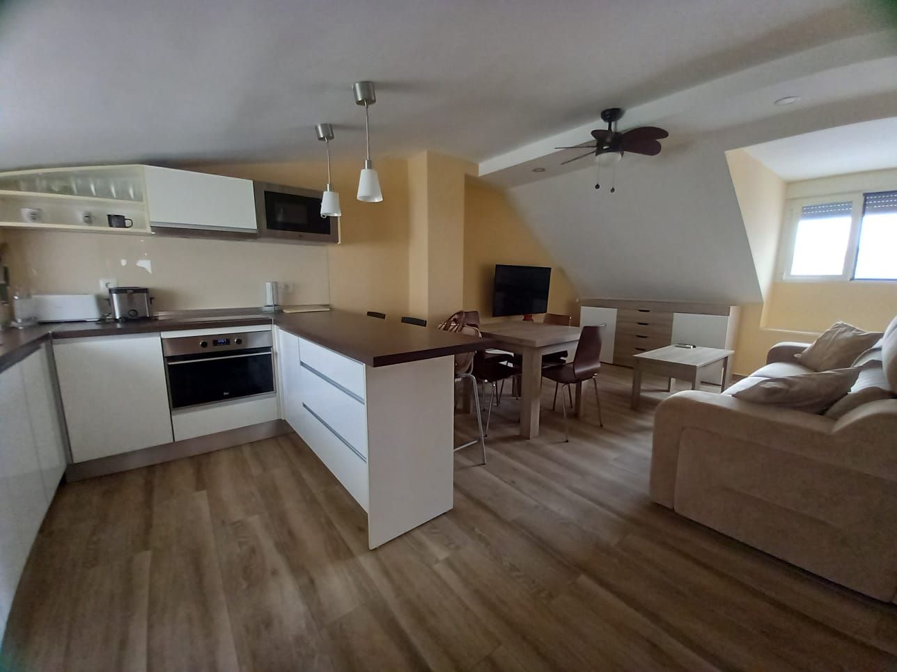 Attic to rent in Peñamefecit - Avda Barcelona