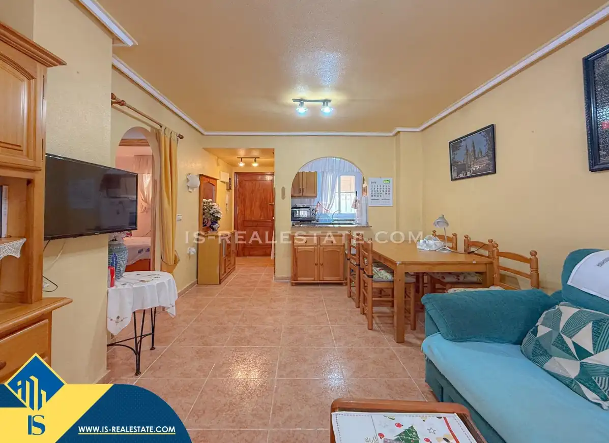 Apartamento con piscina en venta en Nueva Torrevieja - Aguas Nuevas, imagen 2