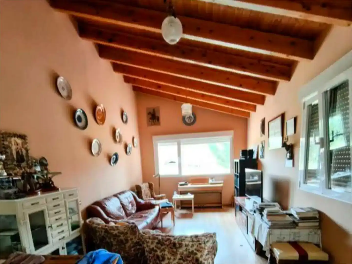 Sala d'estar de Finca rústica en venda en Valladolid Capital amb Aire condicionat, Piscina i Balcó