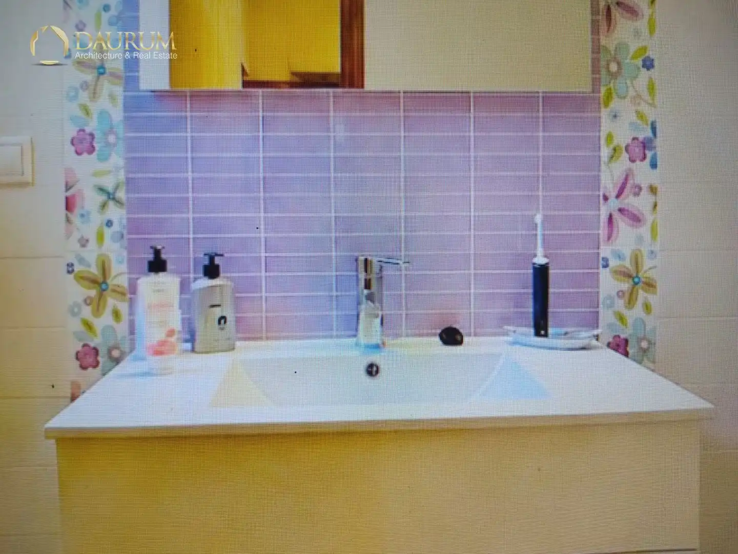 Bathroom of Houses for sale in Elche / Elx  with Air Conditioner, Heating and Storage room
