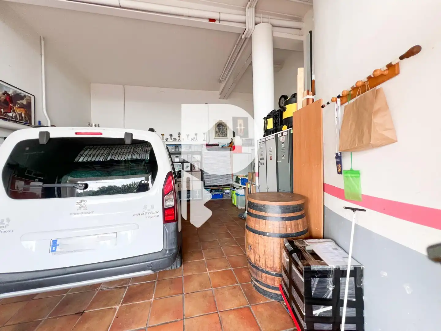 Parking of Houses for sale in Corbera de Llobregat  with Air Conditioner, Terrace and Storage room