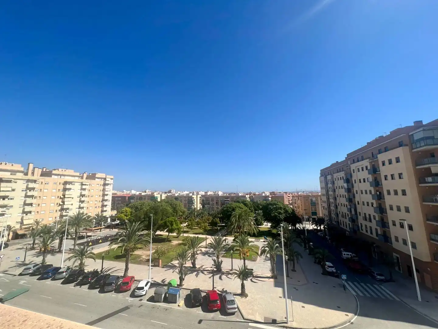 Vista exterior de Ático de alquiler en Elche / Elx con Aire acondicionado, Calefacción y Terraza
