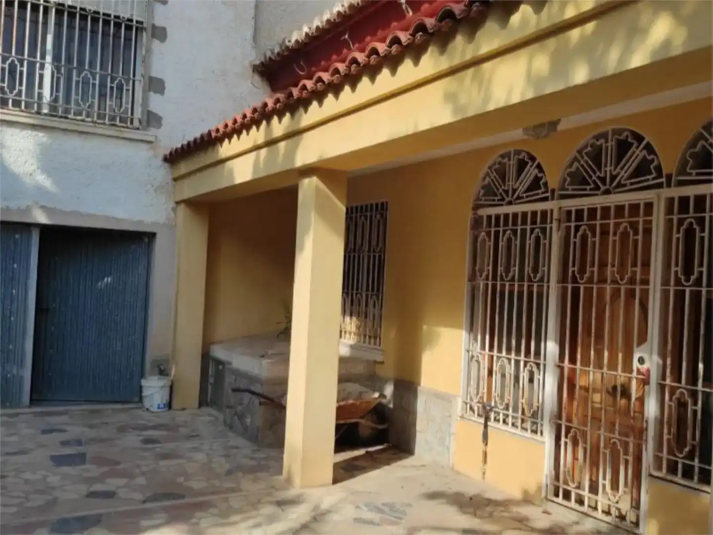 Vista exterior de Casa o chalet en venta en Elche / Elx con Balcón