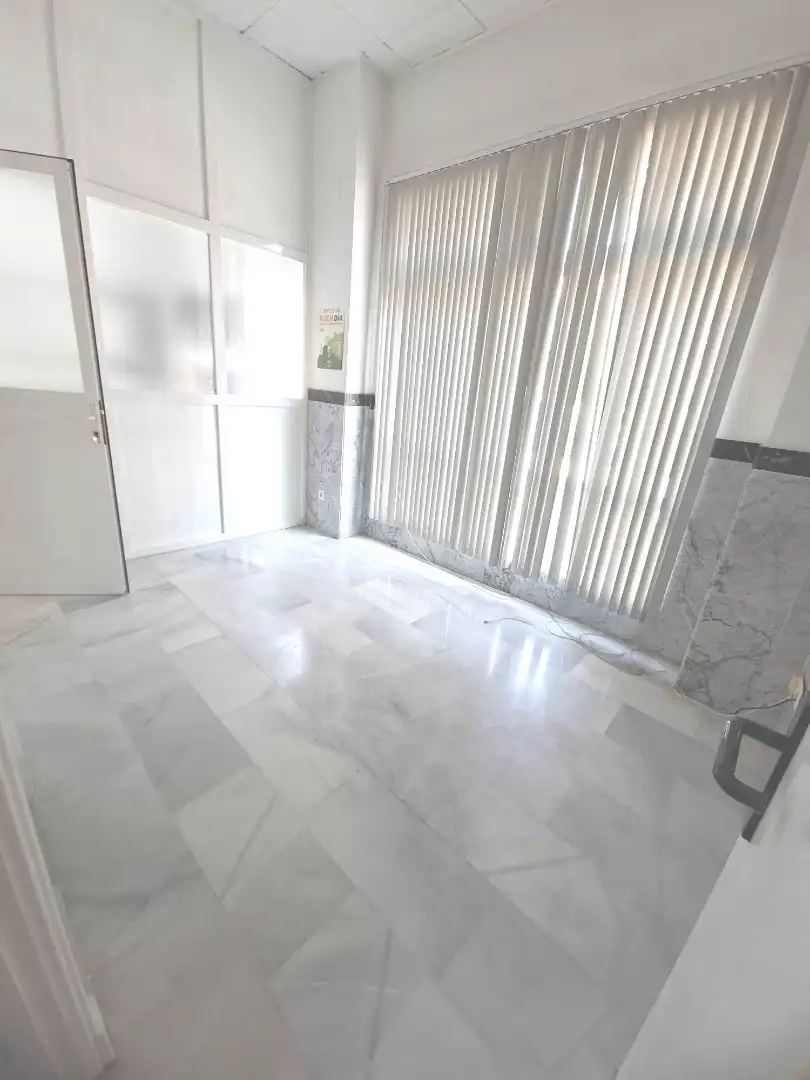 Local comercial en alquiler en Poniente-Sur, imagen 8