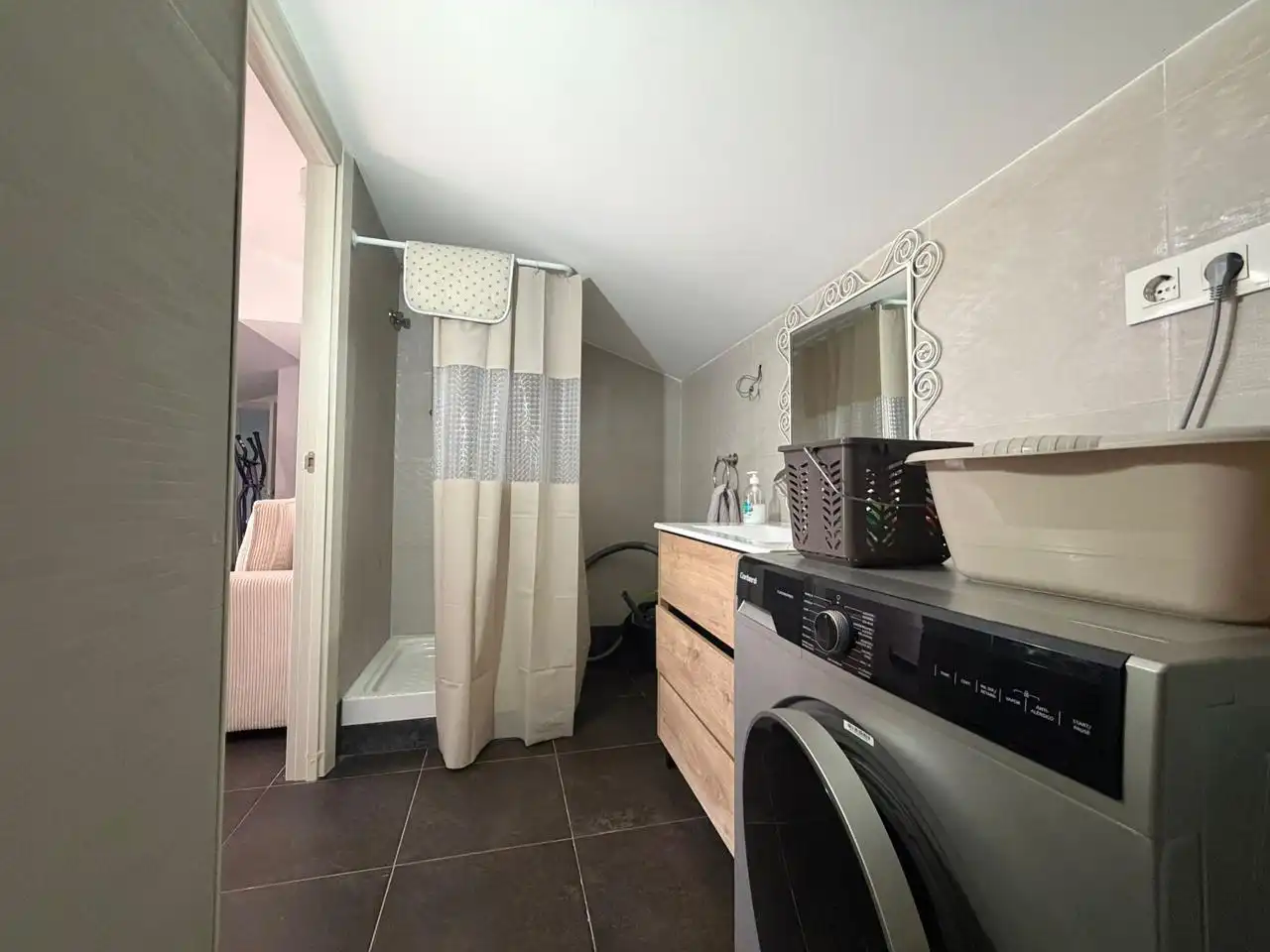 Bathroom of Flat for sale in Sils
