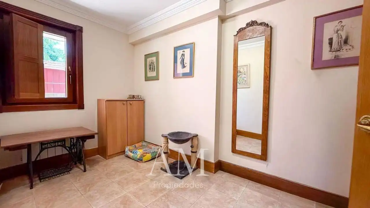 Casa o xalet en venda en Vigo  amb Calefacció, Jardí privat i Terrassa