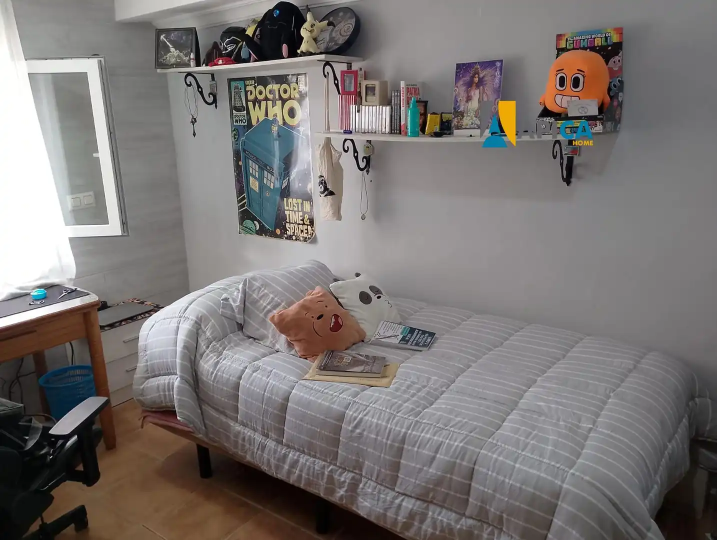 Habitación de Casa adosada en venta en Barbate con Terraza y Amueblado