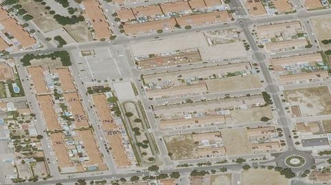 Foto 2 de Piso en venta en Calle Benito Perez Galdos, Los Robles, Seseña