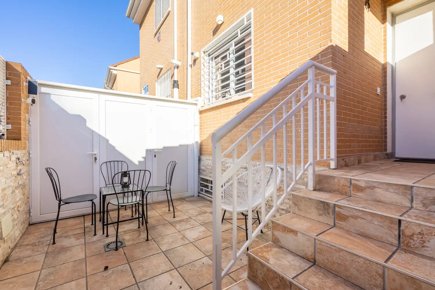 Terrassa de Casa adosada en venda en Valdemoro amb Aire condicionat, Calefacció i Jardí privat