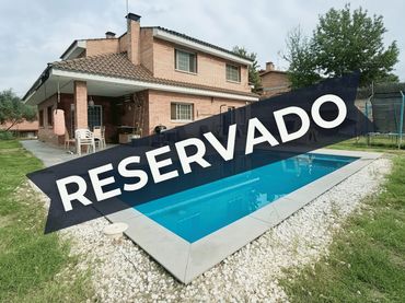 Villa mit Pool zum Verkauf in Bigues i Riells del Fai