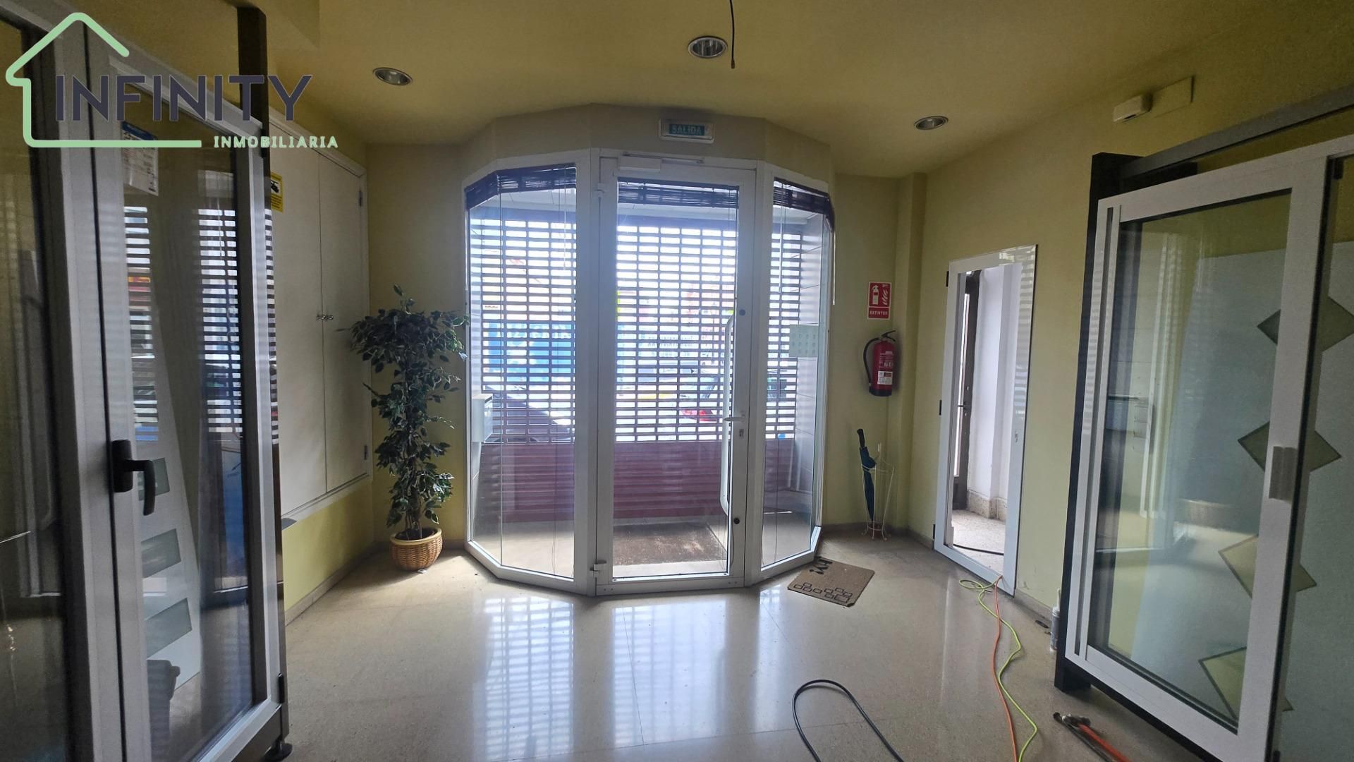 Premises to rent in Palmera