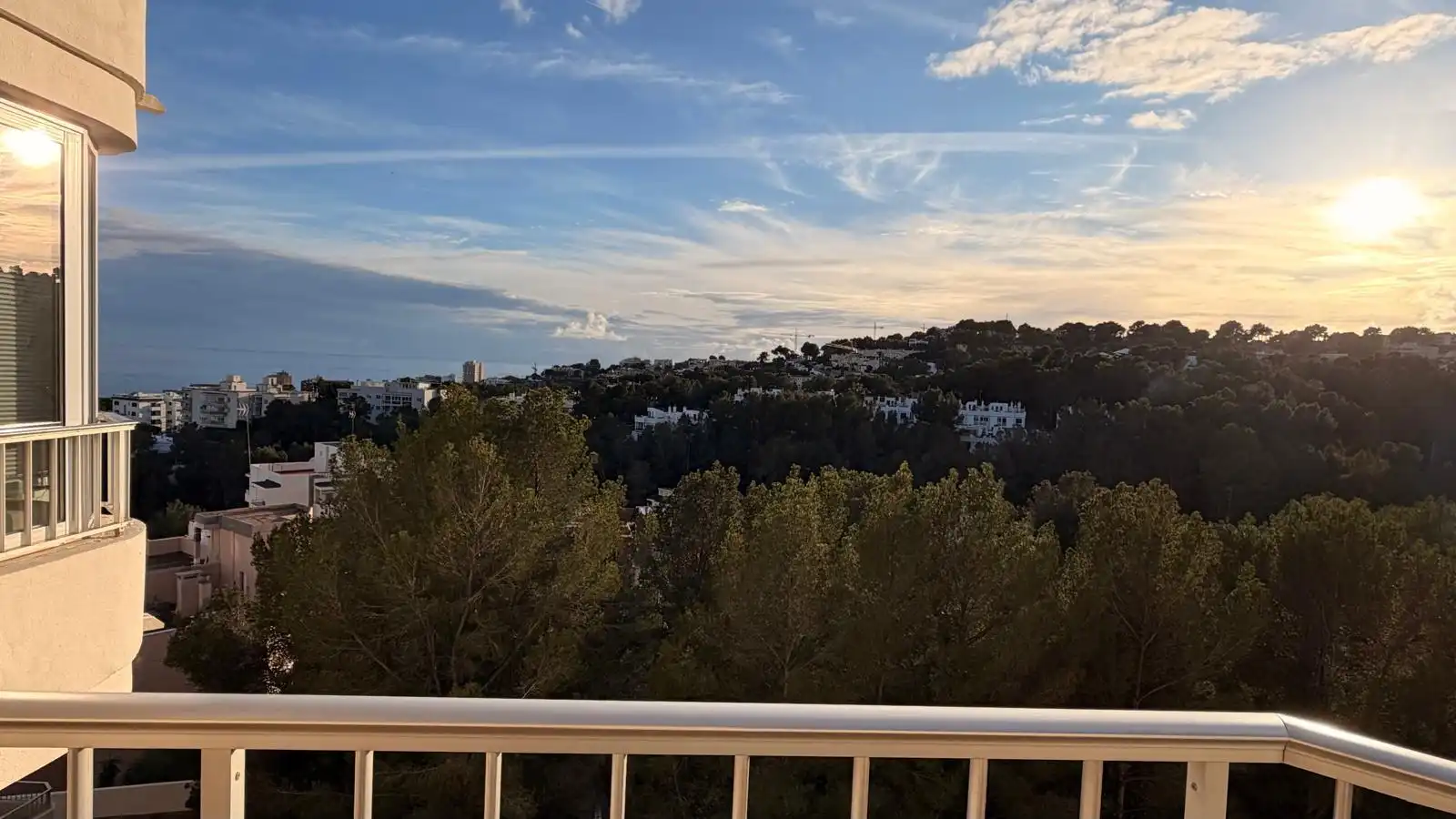Vista exterior de Pis en venda en  Palma de Mallorca amb Aire condicionat, Terrassa i Piscina comunitària