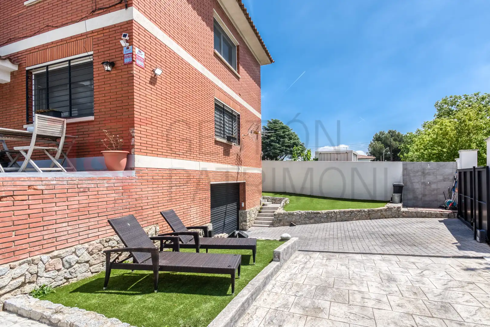 Terrassa de Casa o xalet en venda en Cerdanyola del Vallès amb Aire condicionat, Calefacció i Terrassa