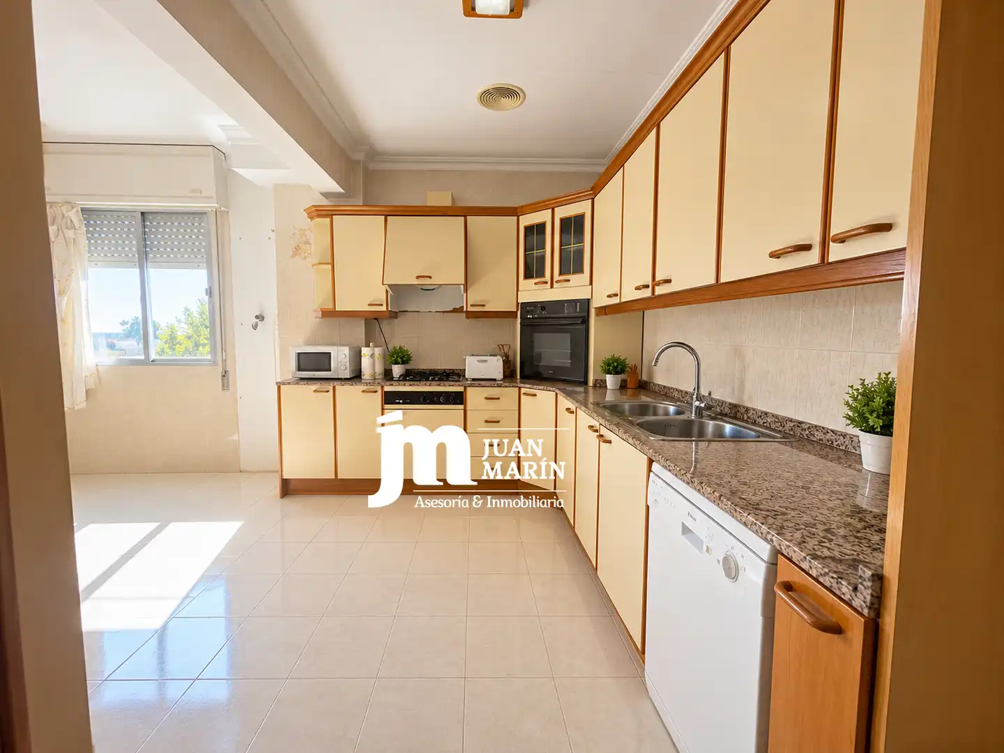 Casa amb terrassa en venda a Calle Alfonso XIII, imagen 3