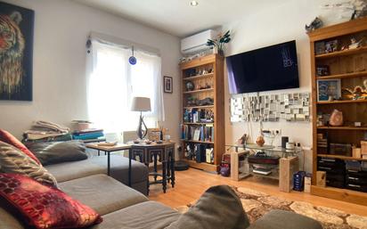 Living room of Flat to rent in  Madrid Capital  with Air Conditioner