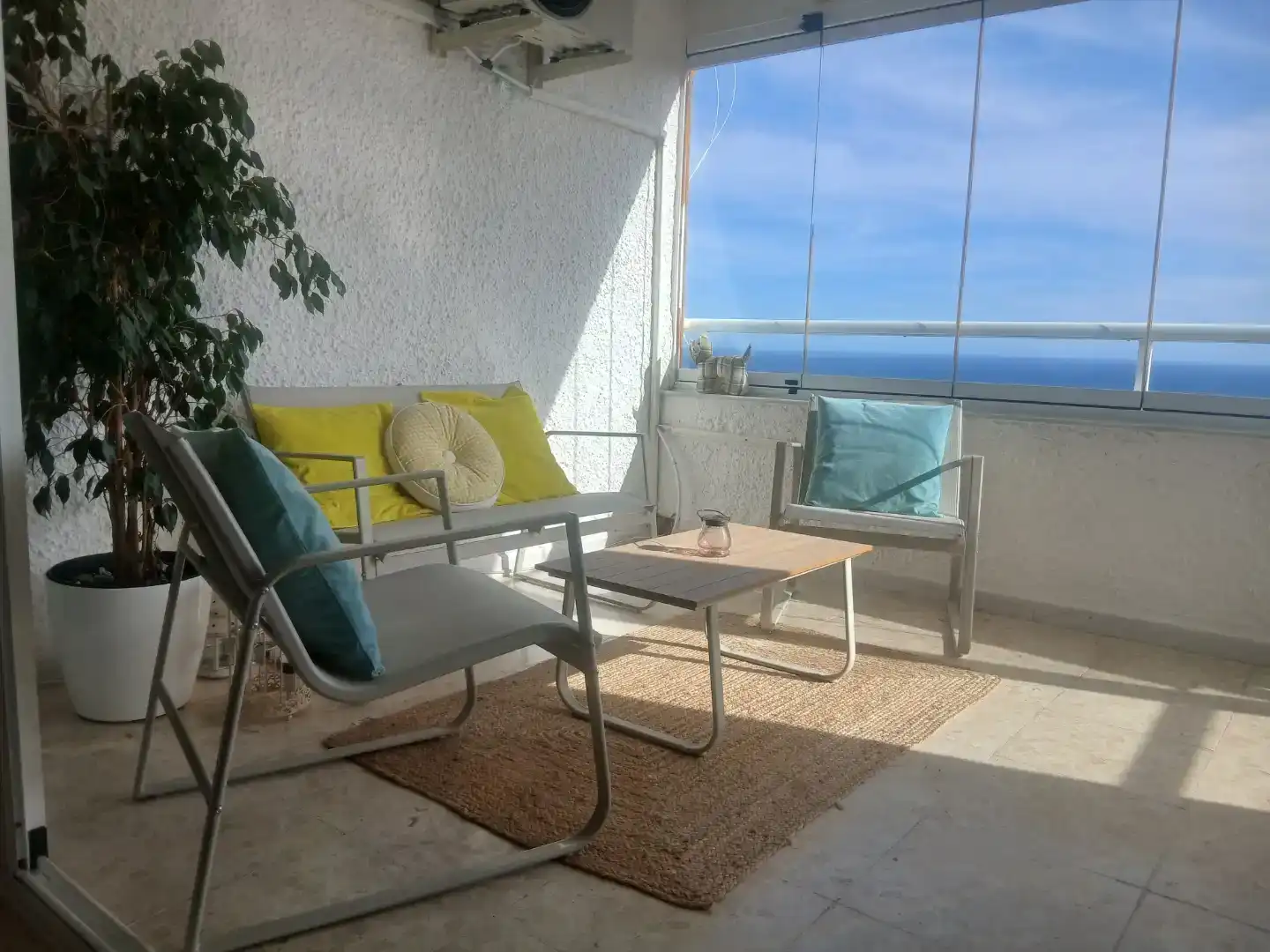 Terrasse von Wohnung zur Miete in Castell del Rey