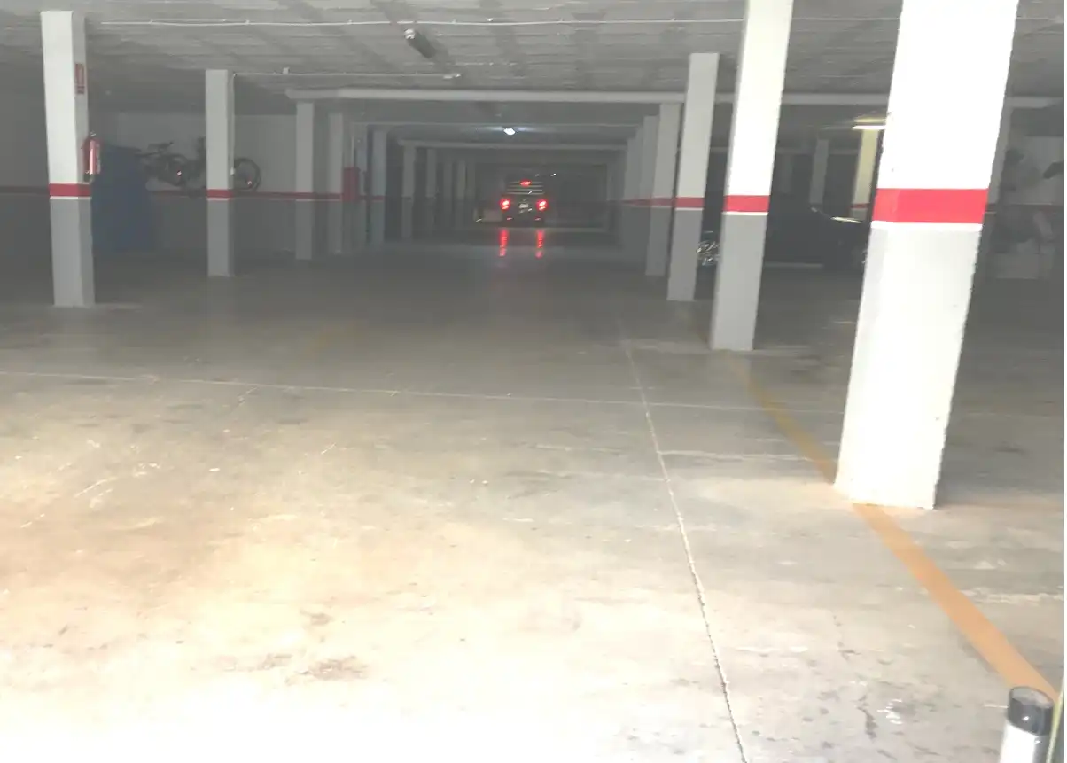 Garage zum Verkauf in De Barcelona, Centre