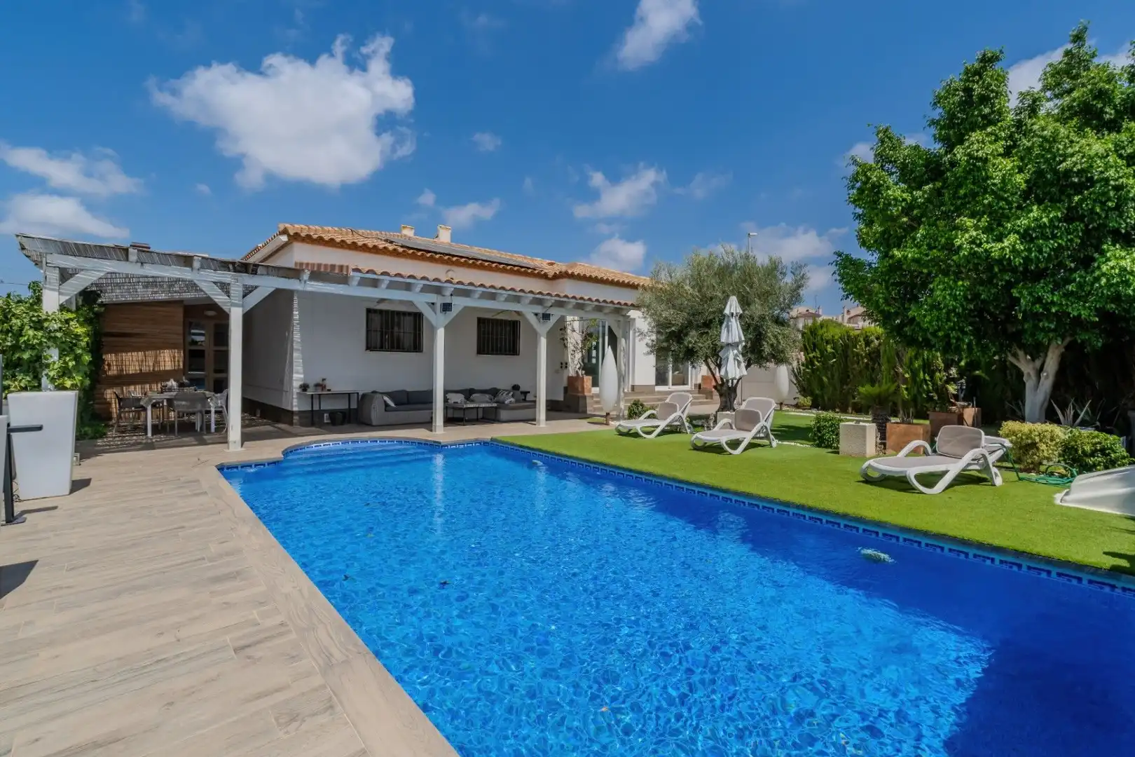 Villa mit Pool zum Verkauf in Calle, imagen 2