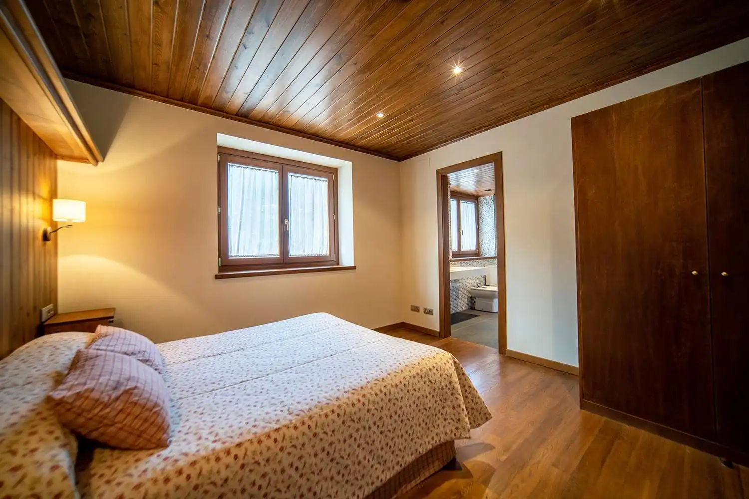 Habitación de Casa o chalet en venta en Vielha e Mijaran con Jardín privado, Parquet y Terraza