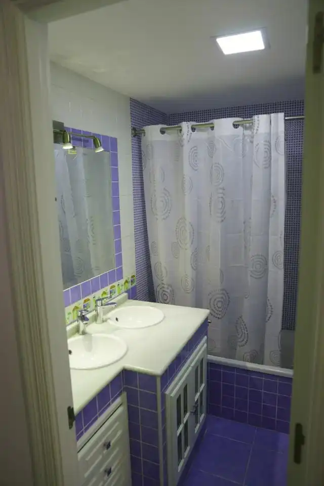 Baño de Piso de alquiler en Sanlúcar de Barrameda con Aire acondicionado y Amueblado