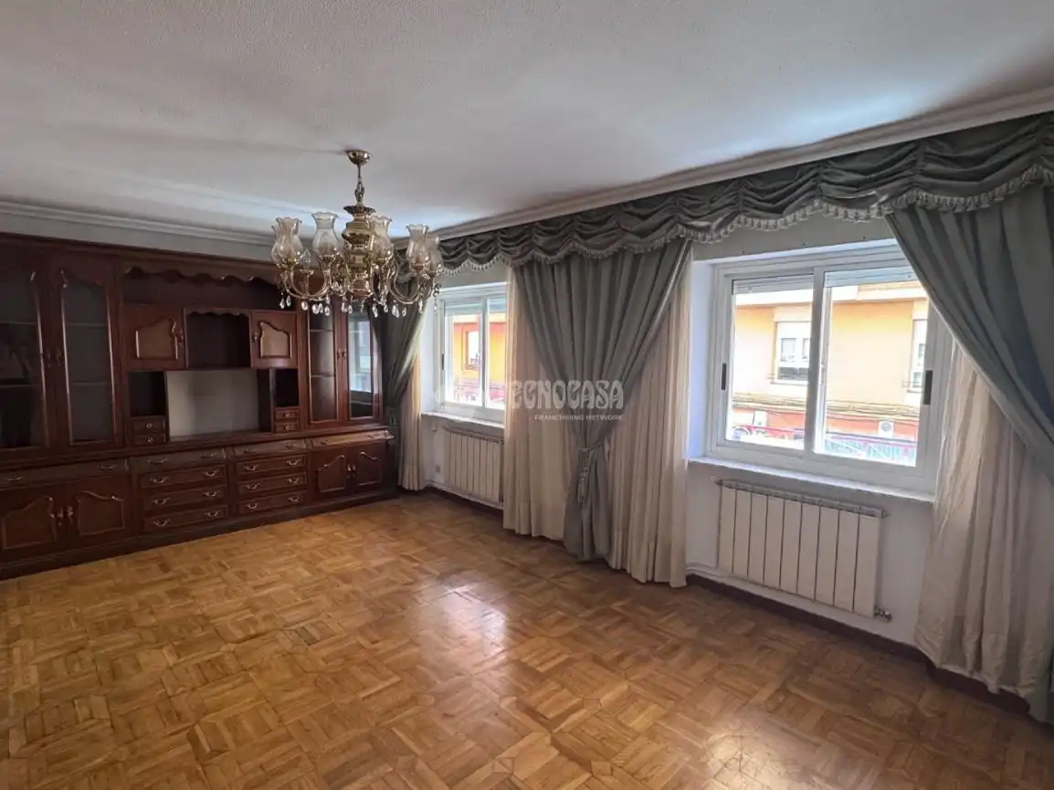 Wohnung mit Terrasse zum Verkauf in C. Marqués de Sta. María del Villar, imagen 3