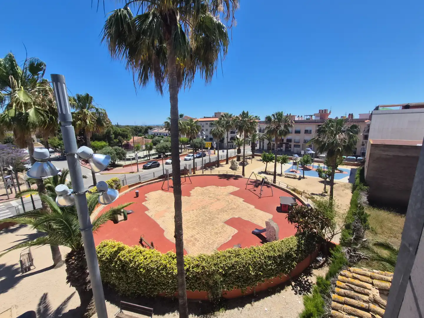 Terraza de Piso en venta en Roda de Berà con Terraza, Horno y Balcón