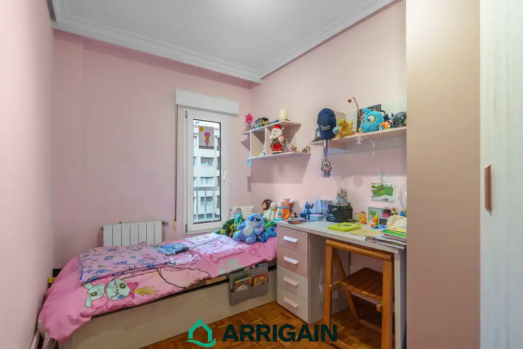 Habitación de Piso en venta en Donostia - San Sebastián  con Calefacción y Terraza