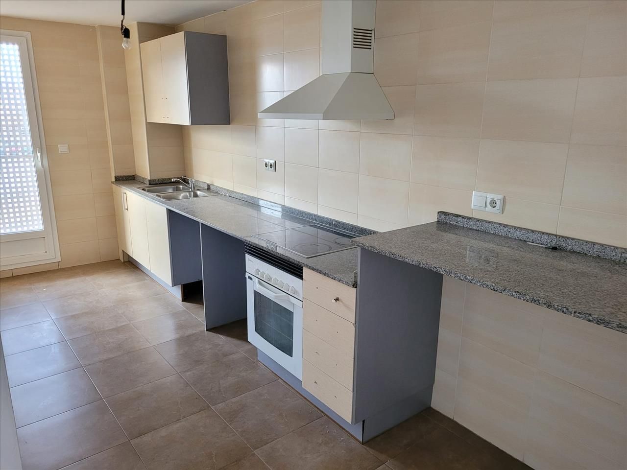 Kitchen of Flat for sale in Navarrés