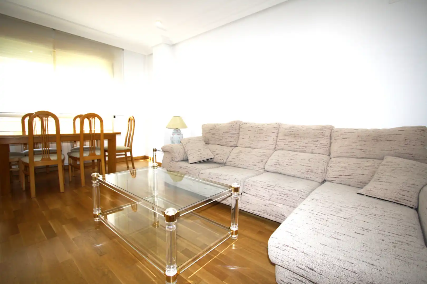 Sala de estar de Piso en venta en Albacete con Calefacción, Parquet y Amueblado