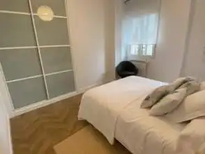 Habitación de Piso de alquiler en Gijón  con Calefacción, Parquet y Amueblado