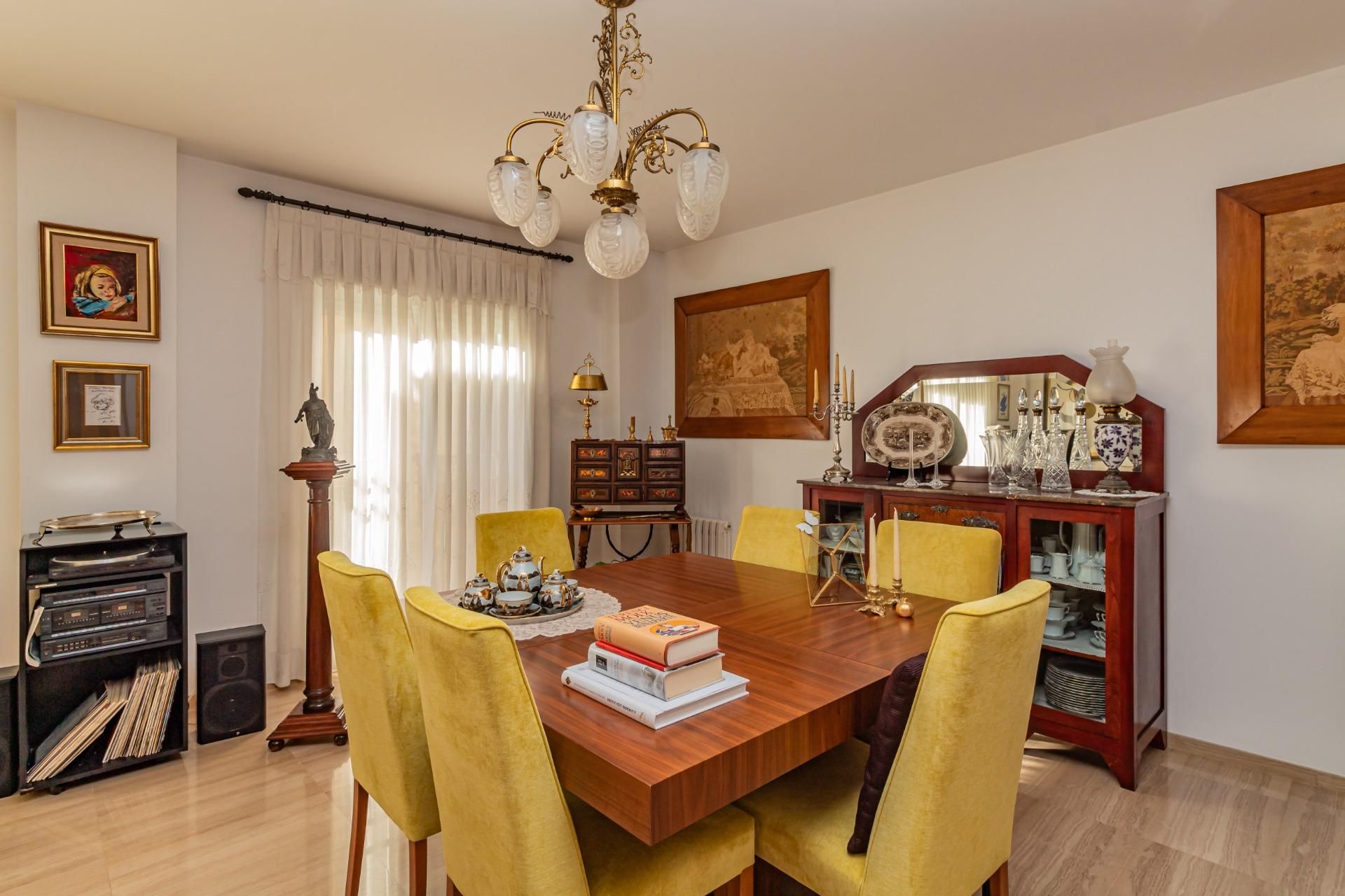 Dining room of Flat for sale in Castellón de la Plana / Castelló de la Plana  with Furnished