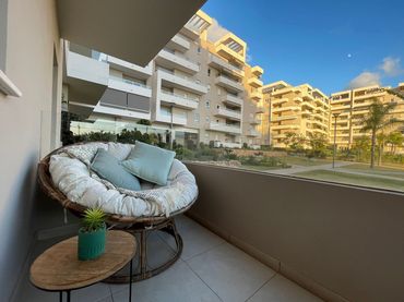 Baixos amb piscina de lloguer a QUEVEDO 8