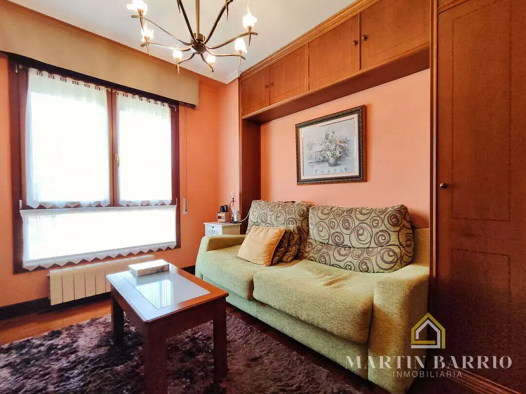 Wohnzimmer von Wohnung zum Verkauf in Muskiz mit Heizung, Privatgarten und Terrasse