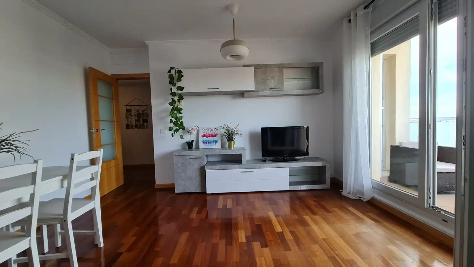 Wohnzimmer von Wohnung zur Miete in San Fernando mit Klimaanlage, Möbliert und Ofen