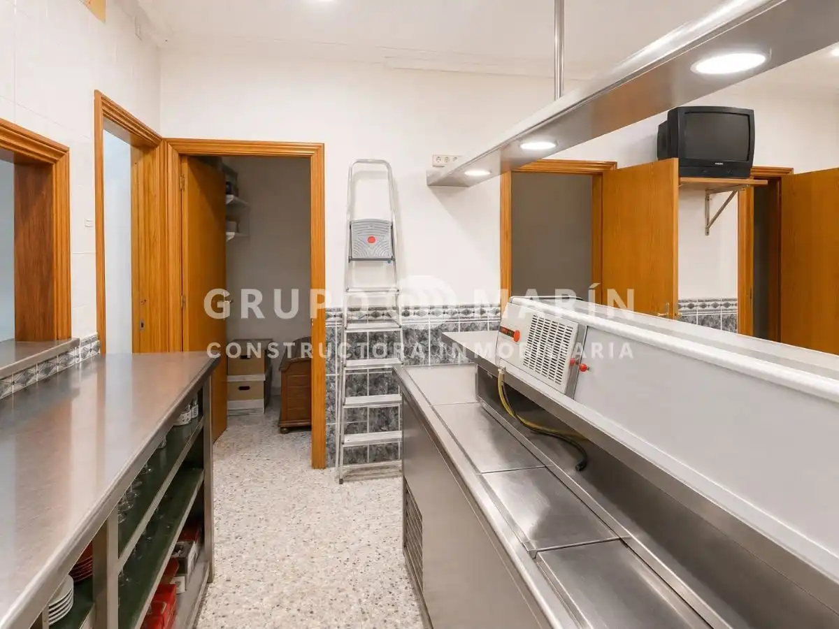 Cocina de Local en venta en Blanes