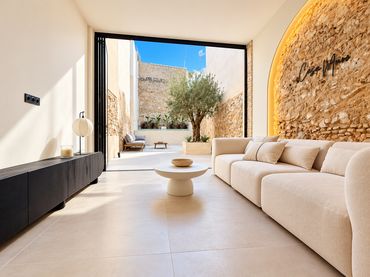 Terraced house with pool for sale in Carcaixent
