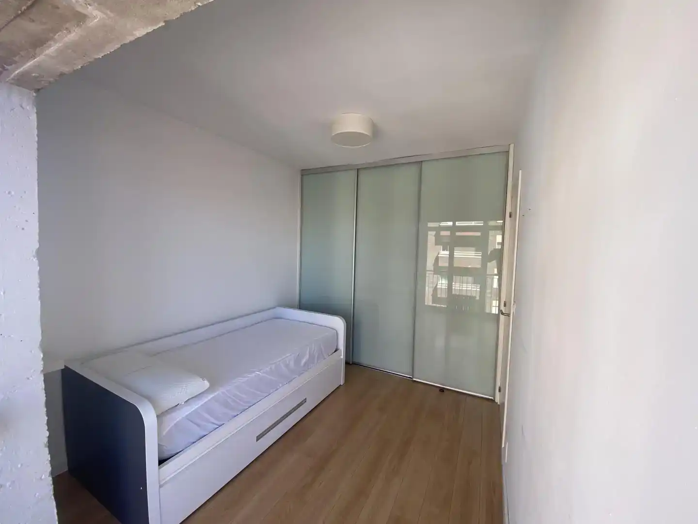Schlafzimmer von Dachboden zum Verkauf in Valladolid Capital mit Klimaanlage